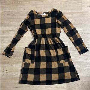 Gilli Black and Tan Plaid Long Sleeve Dress